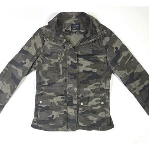 Love Tree Jacket Women's Medium Green Camo Full Zip Snap Utility Long Sleeve